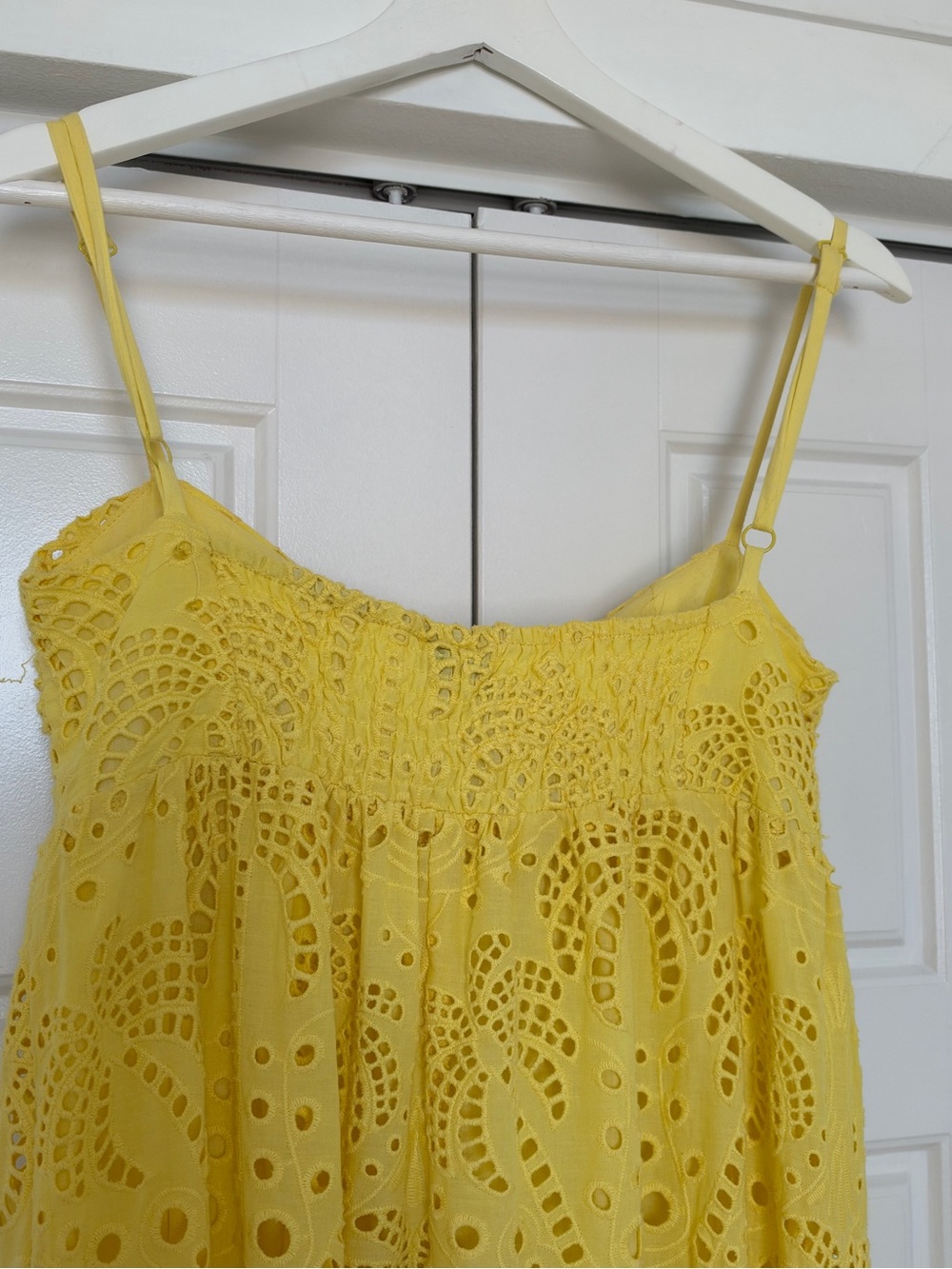 🌸FARM Sunny Yellow Eyelet Tie-Front Maxi Dress size S Boho Chic Resort Coastal - Picture 8 of 15